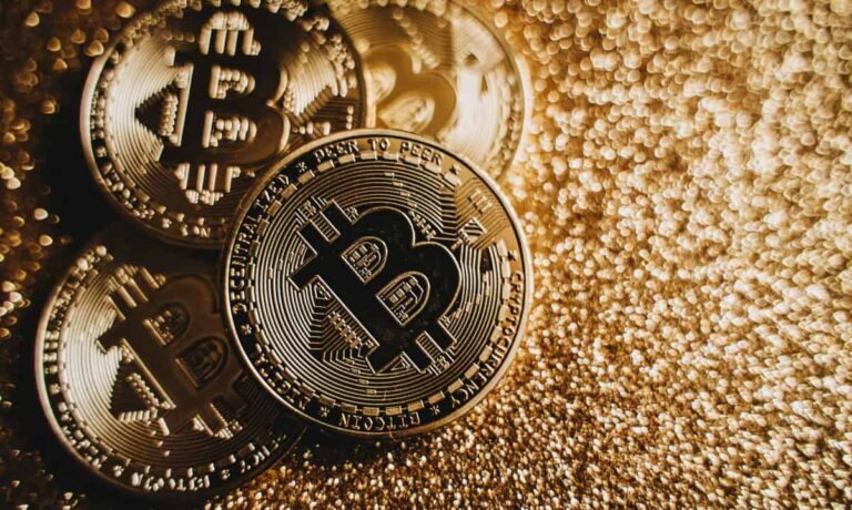 Bitwise Explains Why Gold Defends and Bitcoin Attacks During Market Cycles